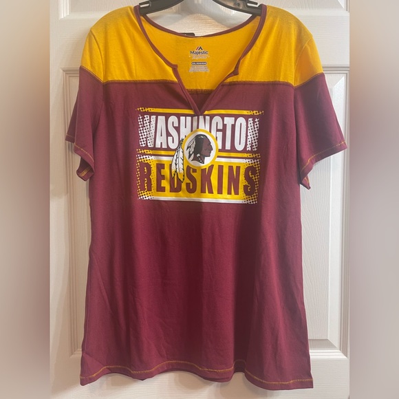 NWT Washington Redskins Wmns XXL Majestic Tshirt - Picture 1 of 5